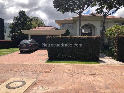 Casa de 4 alcobas en venta en San Simon, Bogotá, 430 m² · foto 17 de 20