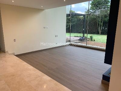 Casa de 4 alcobas en venta en San Simon, Bogotá, 430 m² · foto 3 de 20