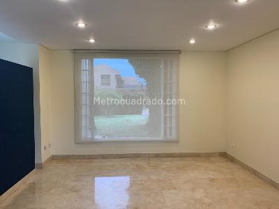 Casa de 4 alcobas en venta en San Simon, Bogotá, 430 m² · foto 7 de 20