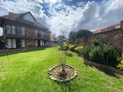 Casa de 4 alcobas en venta en San Jose De Bavaria, Bogotá, 360 m² · foto 11 de 20