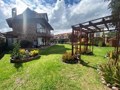 Casa de 4 alcobas en venta en San Jose De Bavaria, Bogotá, 360 m² · foto 12 de 20