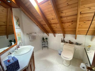 Casa de 4 alcobas en venta en San Jose De Bavaria, Bogotá, 360 m² · foto 20 de 20