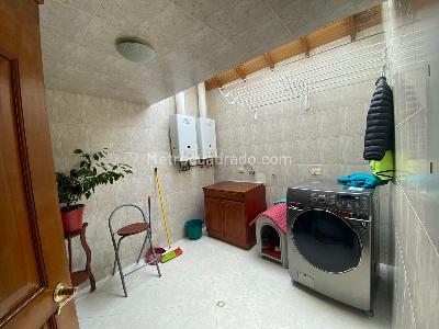 Casa de 4 alcobas en venta en San Jose De Bavaria, Bogotá, 360 m² · foto 7 de 20