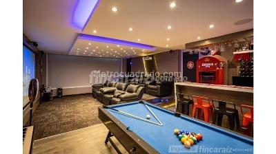 Casa de 4 alcobas en venta en San Jose De Bavaria, Bogotá, 590 m² · foto 6 de 13