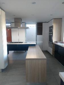 Casa de 4 alcobas en venta en San Jose De Bavaria, Bogotá, 380 m² · foto 7 de 18