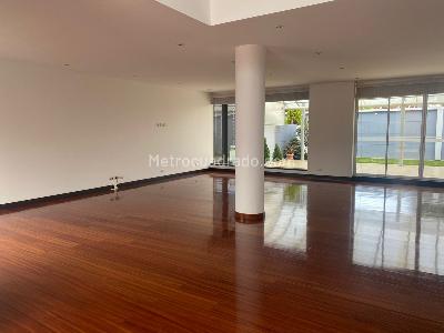 Casa de 2 alcobas en venta en San Jose De Bavaria, Bogotá, 550 m² · foto 15 de 17