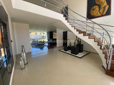Casa de 4 alcobas en venta en San Jose De Bavaria, Bogotá, 520 m² · foto 8 de 19