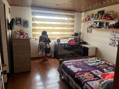 Casa de 4 alcobas en venta en San Jose De Bavaria, Bogotá, 340 m² · foto 15 de 16