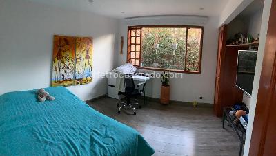 Casa de 3 alcobas en venta en San Jose De Bavaria, Bogotá, 280 m² · foto 9 de 18
