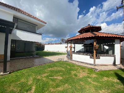 Casa de 4 alcobas en venta en San Jose De Bavaria, Bogotá, 360 m² · foto 9 de 19