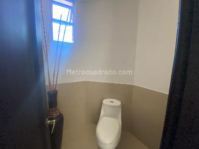 Casa de 4 alcobas en venta en San Jose De Bavaria, Bogotá, 520 m² · foto 9 de 20