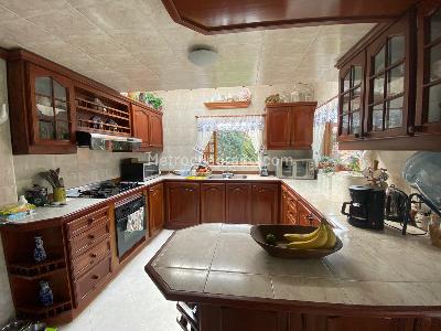 Casa de 4 alcobas en venta en San Jose De Bavaria, Bogotá, 360 m² · foto 11 de 15