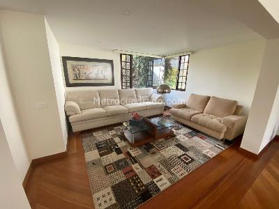 Casa de 4 alcobas en venta en San Jose De Bavaria, Bogotá, 360 m² · foto 10 de 19