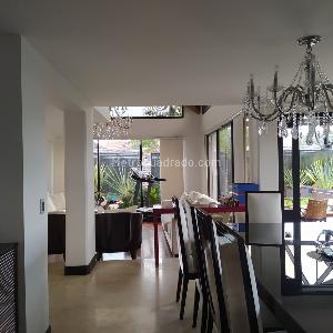 Casa de 5 alcobas en venta en San Jose De Bavaria, Bogotá, 480 m² · foto 13 de 19