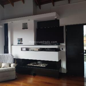 Casa de 5 alcobas en venta en San Jose De Bavaria, Bogotá, 480 m² · foto 18 de 19