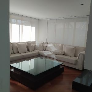 Casa de 5 alcobas en venta en San Jose De Bavaria, Bogotá, 480 m² · foto 3 de 19