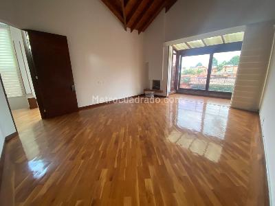 Casa en venta en San Jose De Bavaria, Bogotá · foto 13 de 16