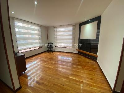 Casa en venta en San Jose De Bavaria, Bogotá · foto 8 de 16