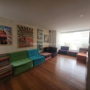 Casa de 5 alcobas en venta en San Jose De Bavaria, Bogotá, 590 m² · foto 8 de 13