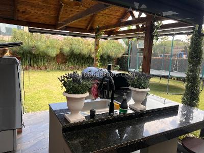 Casa de 4 alcobas en venta en San Jose De Bavaria, Bogotá, 350 m² · foto 11 de 18