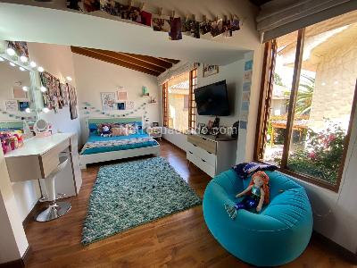 Casa de 3 alcobas en venta en San Jose De Bavaria, Bogotá, 340 m² · foto 8 de 18