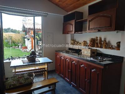 Casa de 4 alcobas en venta en San Jose De Bavaria, Bogotá, 800 m² · foto 6 de 16
