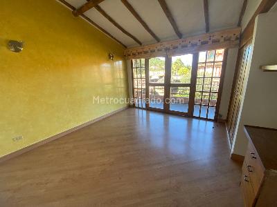 Casa de 4 alcobas en venta en San Jose De Bavaria, Bogotá, 800 m² · foto 11 de 17