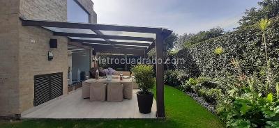 Casa de 4 alcobas en venta en San Jose De Bavaria, Bogotá, 350 m² · foto 11 de 17