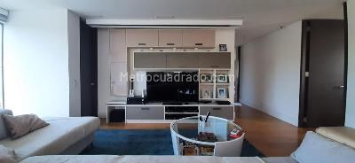 Casa de 4 alcobas en venta en San Jose De Bavaria, Bogotá, 350 m² · foto 5 de 17
