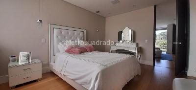 Casa de 4 alcobas en venta en San Jose De Bavaria, Bogotá, 350 m² · foto 6 de 17