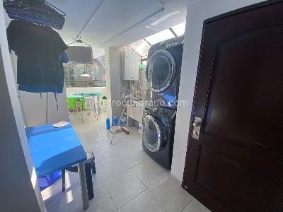 Casa de 4 alcobas en venta en San Jose De Bavaria, Bogotá, 420 m² · foto 5 de 20