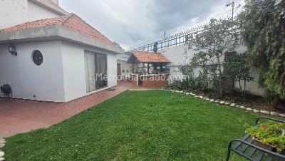Casa de 5 alcobas en venta en San Jose De Bavaria, Bogotá, 480 m² · foto 9 de 18