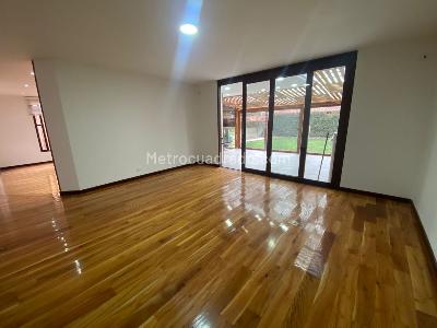 Casa de 4 alcobas en arriendo en San Jose De Bavaria, Bogotá, 520 m² · foto 9 de 20