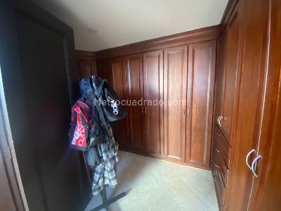 Casa de 4 alcobas en venta en San Jose De Bavaria, Bogotá, 500 m² · foto 11 de 20