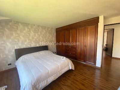 Casa de 4 alcobas en venta en San Jose De Bavaria, Bogotá, 500 m² · foto 18 de 20