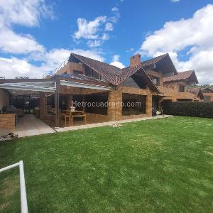 Casa de 4 alcobas en venta en San Jose De Bavaria, Bogotá, 440 m² · foto 5 de 20