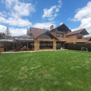Casa de 4 alcobas en venta en San Jose De Bavaria, Bogotá, 440 m² · foto 7 de 20