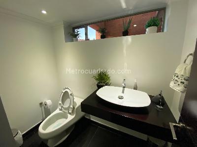 Casa de 3 alcobas en venta en San Jose De Bavaria, Bogotá, 800 m² · foto 11 de 19