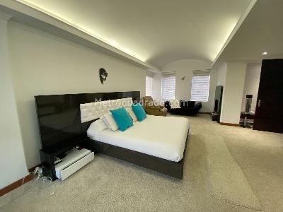 Casa de 3 alcobas en venta en San Jose De Bavaria, Bogotá, 800 m² · foto 18 de 19