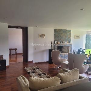 Casa de 5 alcobas en venta en San Jose De Bavaria, Bogotá, 460 m² · foto 10 de 19