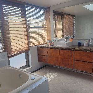 Casa de 5 alcobas en venta en San Jose De Bavaria, Bogotá, 460 m² · foto 16 de 19
