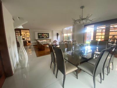 Casa de 4 alcobas en venta en San Jose De Bavaria, Bogotá, 800 m² · foto 14 de 20