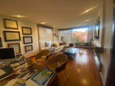 Casa de 4 alcobas en venta en San Jose De Bavaria, Bogotá, 800 m² · foto 3 de 20