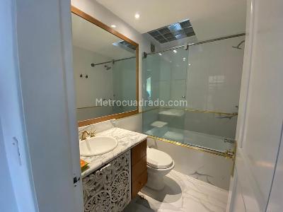 Casa de 4 alcobas en venta en San Jose De Bavaria, Bogotá, 440 m² · foto 10 de 14