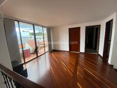 Casa de 5 alcobas en venta en San Jose De Bavaria, Bogotá, 360 m² · foto 10 de 16