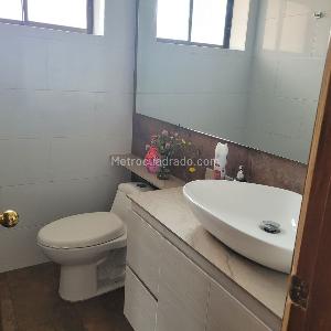 Casa de 5 alcobas en venta en San Jose De Bavaria, Bogotá, 360 m² · foto 16 de 16