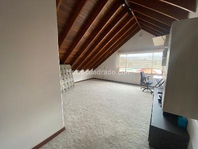Casa de 5 alcobas en venta en San Jose De Bavaria, Bogotá, 360 m² · foto 8 de 16
