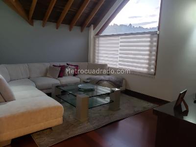 Casa de 4 alcobas en venta en San Jose De Bavaria, Bogotá, 400 m² · foto 14 de 18