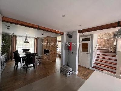 Casa de 4 alcobas en venta en San Jose De Bavaria, Bogotá, 450 m² · foto 16 de 19