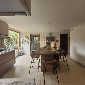 Casa de 4 alcobas en venta en San Jose De Bavaria, Bogotá, 320 m² · foto 17 de 20